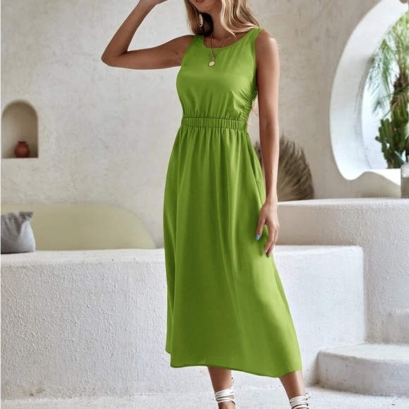 Solid Backless A-Line Dress olive green - Picture 4 of 5